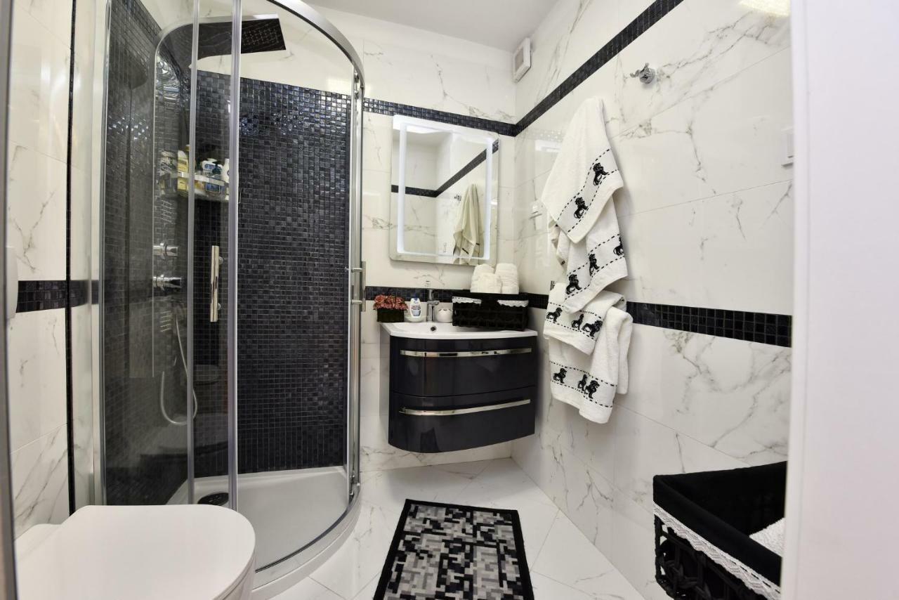 Apartment Markovski Poreč Eksteriør bilde